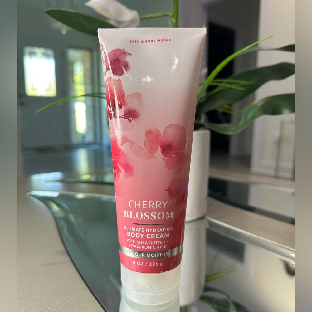 Bath and Body works cream